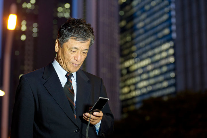 中高年もスマホで支払う中国、20年間もリニア実験中の日本 中高年もスマホで支払う中国、20年間もリニア実験中の日本