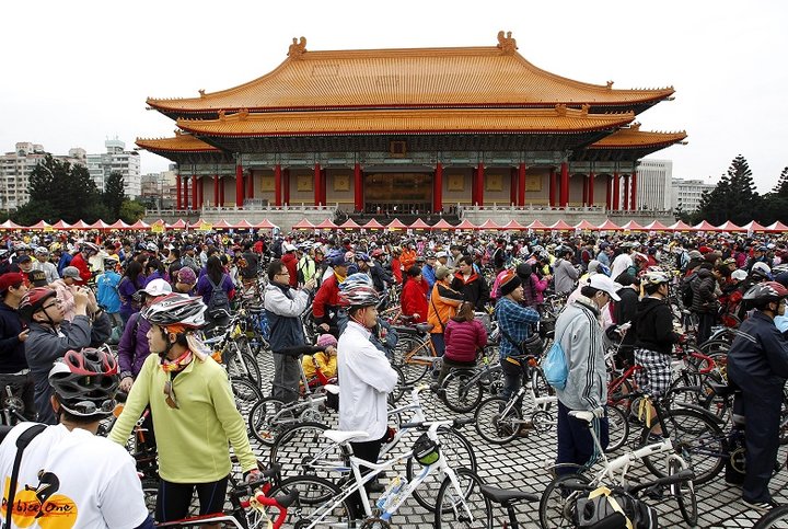 自転車の旅が台湾で政治的・社会的な意味を持つ理由 自転車の旅が台湾で政治的・社会的な意味を持つ理由