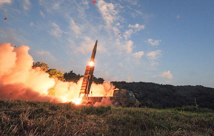 朝鮮半島の混乱に備えて「5カ国協議」体制を 朝鮮半島の混乱に備えて「5カ国協議」体制を