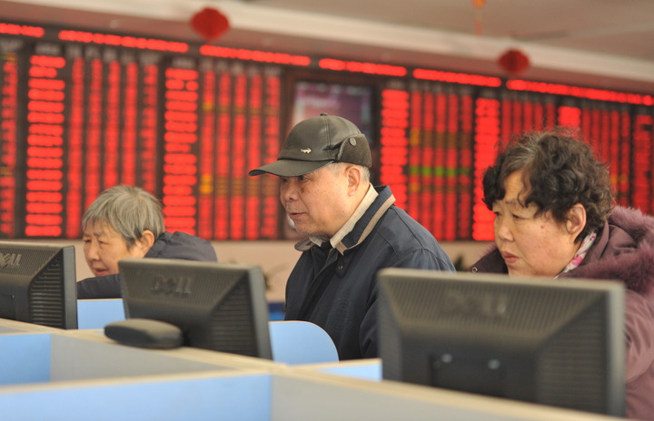 止まらない中国株安、底入れの近道は? 止まらない中国株安、底入れの近道は?
