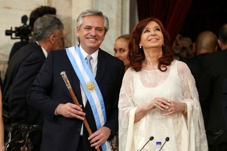 アルゼンチンでフェルナンデス氏が大統領就任 左派政権誕生 ワールド ニュース速報 ニューズウィーク日本版 オフィシャルサイト アルゼンチンでフェルナンデス氏が大統領就任 左派政権誕生 ワールド ニュース速報 ニューズウィーク日本版 オフィシャルサイト