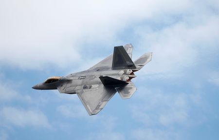 日本政府、米にF35を105機購入の意向示す トランプ氏「同盟国中