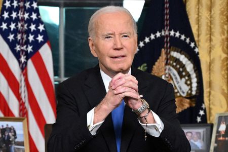 バイデン前大統領の健康問題、米副大統領「在任中に情報開示すべきだった」