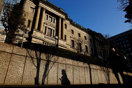 日銀、大規模な株式売却完了へ - 民間金融機関からの買い入れ株式も10日までに