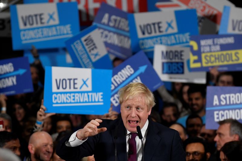英総選挙、保守党は僅差の厳しい戦いに＝世論調査