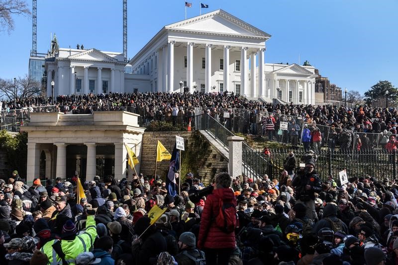 米バージニア州 2万人超が銃規制強化反対の大規模集会 混乱なし ワールド ニュース速報 ニューズウィーク日本版 オフィシャルサイト