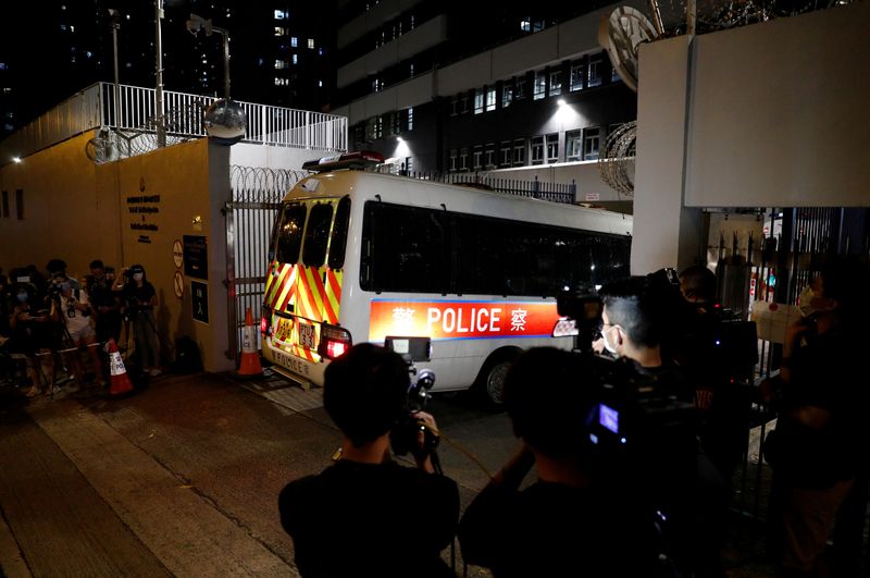 香港警察 国安法違反で学生4人を逮捕 デモ以外で初めて ワールド ニュース速報 ニューズウィーク日本版 オフィシャルサイト