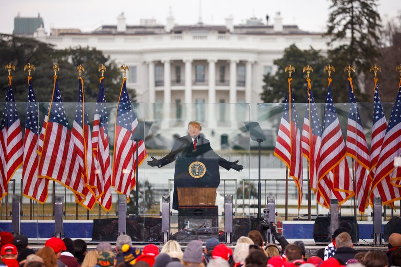 トランプ支持者が議会占拠 銃撃で1人死亡 バイデン氏 反乱 と非難 ワールド ニュース速報 ニューズウィーク日本版 オフィシャルサイト トランプ支持者が議会占拠 銃撃で1人死亡 バイデン氏 反乱 と非難 ワールド ニュース速報 ニューズウィーク日本版 オフィシャルサイト