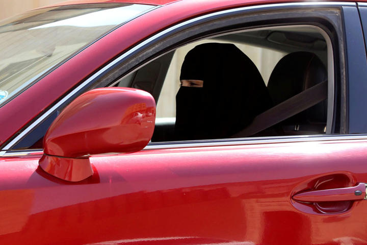 デモ 弾圧 論争 卵巣に影響 サウジが女性の運転を解禁するまで ニューズウィーク日本版 オフィシャルサイト デモ 弾圧 論争 卵巣に影響 サウジが女性の運転を解禁するまで ニューズウィーク日本版 オフィシャルサイト