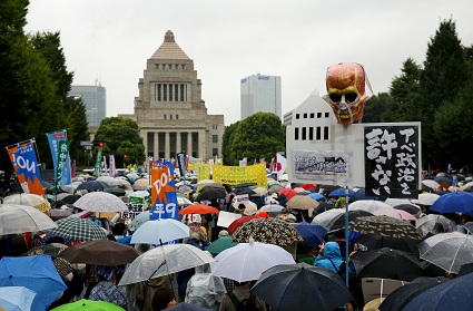 安保法制論争を「脱神話化」する 安保法制論争を「脱神話化」する