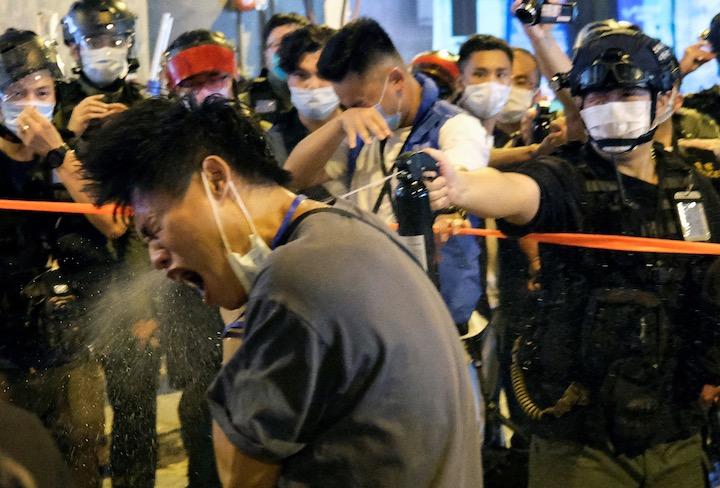 中国が香港の抗議活動弱体化のために行なっていたこと......サイバー攻撃からネット世論操作 中国が香港の抗議活動弱体化のために行なっていたこと......サイバー攻撃からネット世論操作