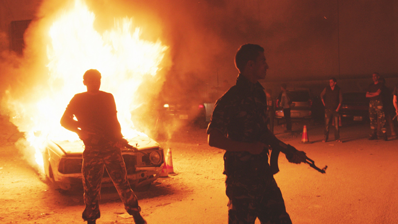 【廃盤】ガザの美容室 DVD　戦争 ドラマ 監禁 パレスチナ ガザ イスラエル Amazon.co.jp: ガザの美容室 [DVD] : ヒアム・アッバス, マイサ