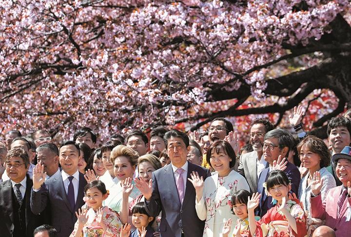「桜を見る会」よりもポスト安倍の世界に目を向けよ 「桜を見る会」よりもポスト安倍の世界に目を向けよ