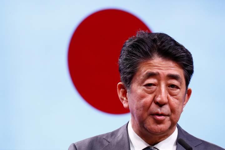 安倍首相「マクロ経済スライド」連呼で墓穴? 年金を減らす仕組みの実情 安倍首相「マクロ経済スライド」連呼で墓穴? 年金を減らす仕組みの実情