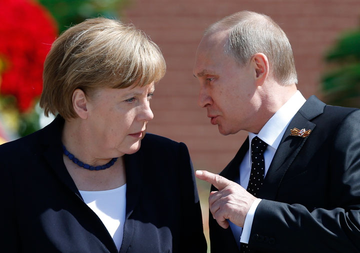 シリアからのサプライズ撤退を発表したプーチン大統領の権謀術数 ターゲットはメルケル独首相だ シリアからのサプライズ撤退を発表したプーチン大統領の権謀術数 ターゲットはメルケル独首相だ