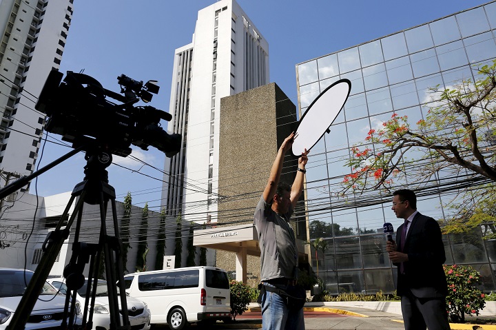 パラダイス文書 パナマ文書 に見た記者魂 南ドイツ新聞がスクープを世界の仲間と共有した理由とは 木村正人 コラム ニューズウィーク日本版 オフィシャルサイト