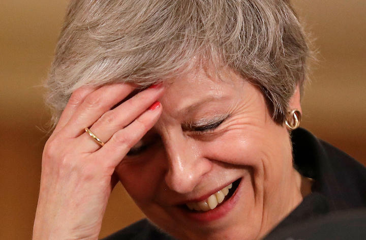 英首相の「ミッション:インポッシブル」EUからの脱出は本当に可能なのか 英首相の「ミッション:インポッシブル」EUからの脱出は本当に可能なのか
