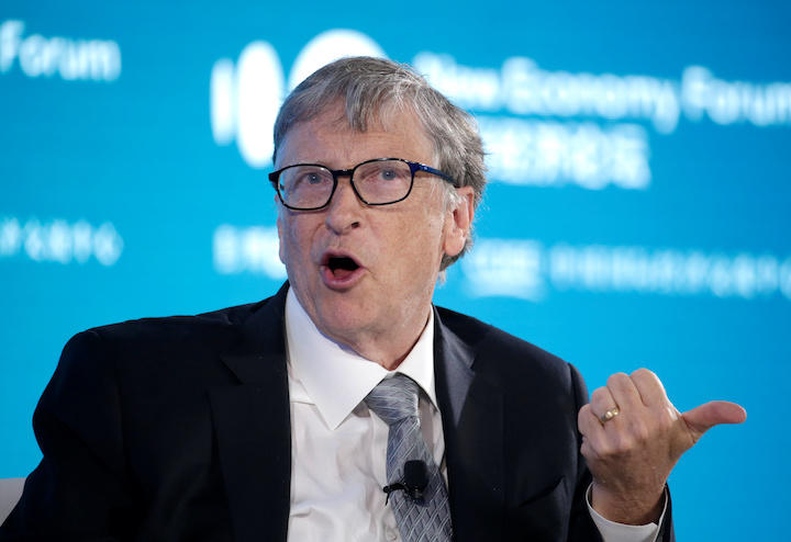 ワクチン陰謀論の標的にされるビル・ゲイツ氏 ワクチン陰謀論の標的にされるビル・ゲイツ氏