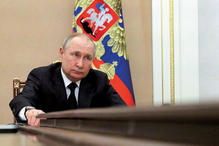 worldnews50-20220428putin-top-