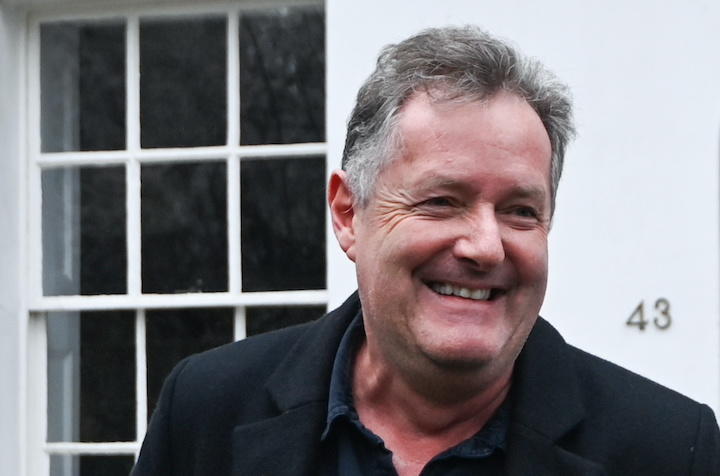 メーガン批判で人気のテレビ番組を降板したイギリスの有名司会者ピアース・モーガン メーガン批判で人気のテレビ番組を降板したイギリスの有名司会者ピアース・モーガン