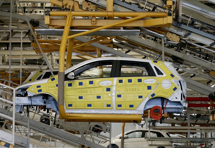 中国は電気自動車(EV)に舵を切った。日本の戦略は? 中国は電気自動車(EV)に舵を切った。日本の戦略は?