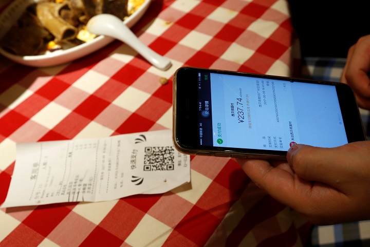 QRコードの普及と「おサイフケータイ」の末路 QRコードの普及と「おサイフケータイ」の末路