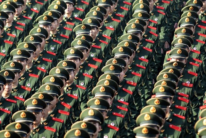 香港に迫る習近平の軍隊、人民武装警察とは何者なのか 香港に迫る習近平の軍隊、人民武装警察とは何者なのか