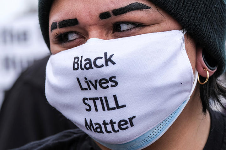 カリフォルニア州のBLMデモ参加者 カリフォルニア州のBLMデモ参加者