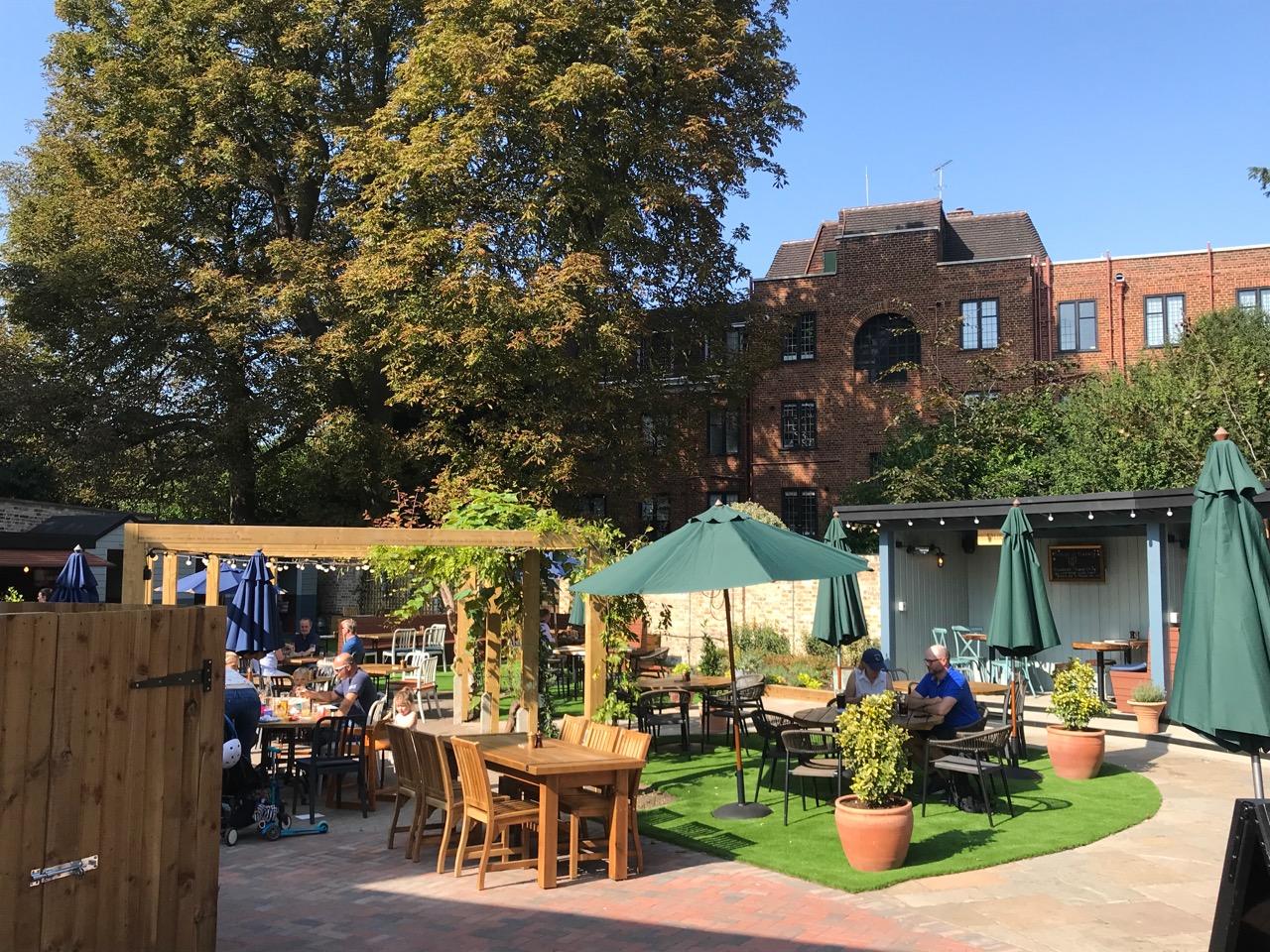 パブ - 9.jpg