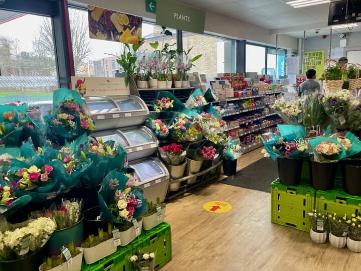 コンビニ - 1.jpeg