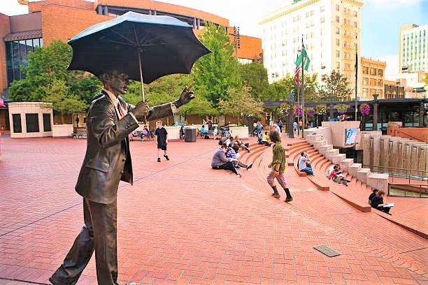 Portland 公園レインマン (2).jpg