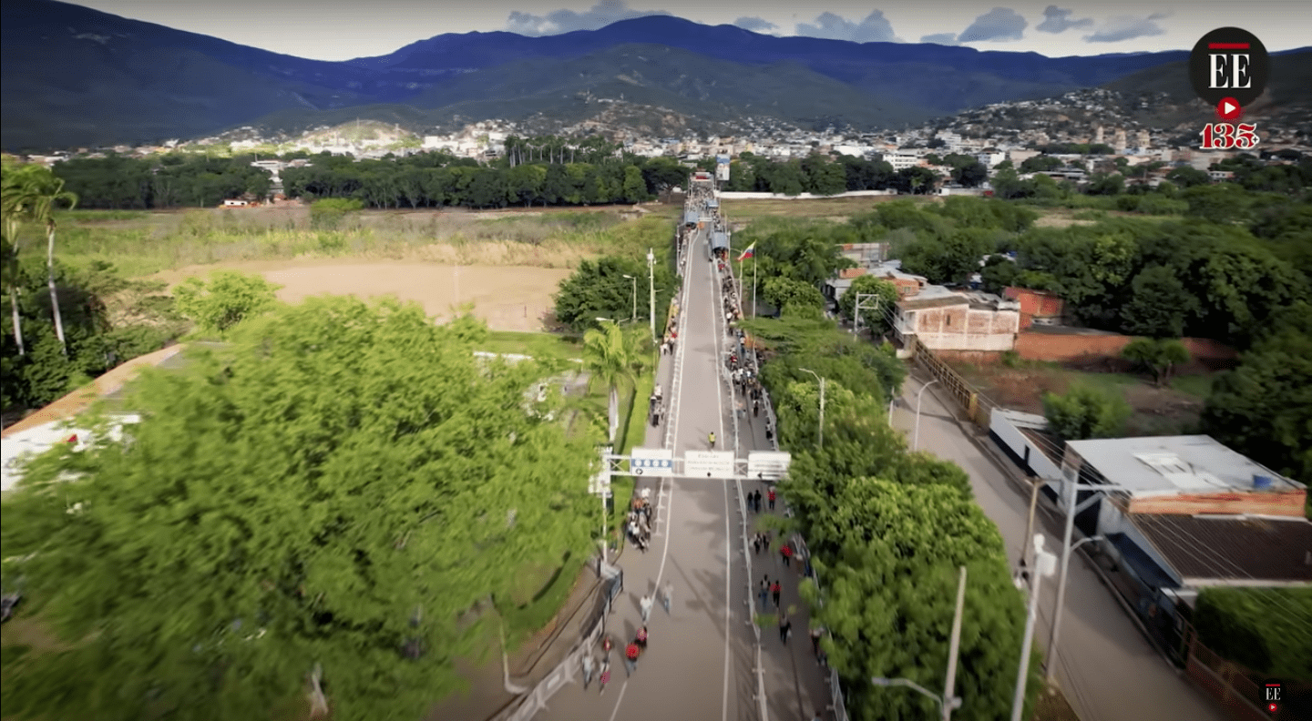 スクリーンショット 2022-10-03 午後7.40.55.png