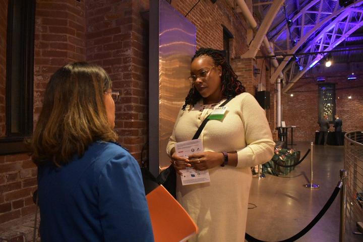 Mari talk at HeySay.jpeg