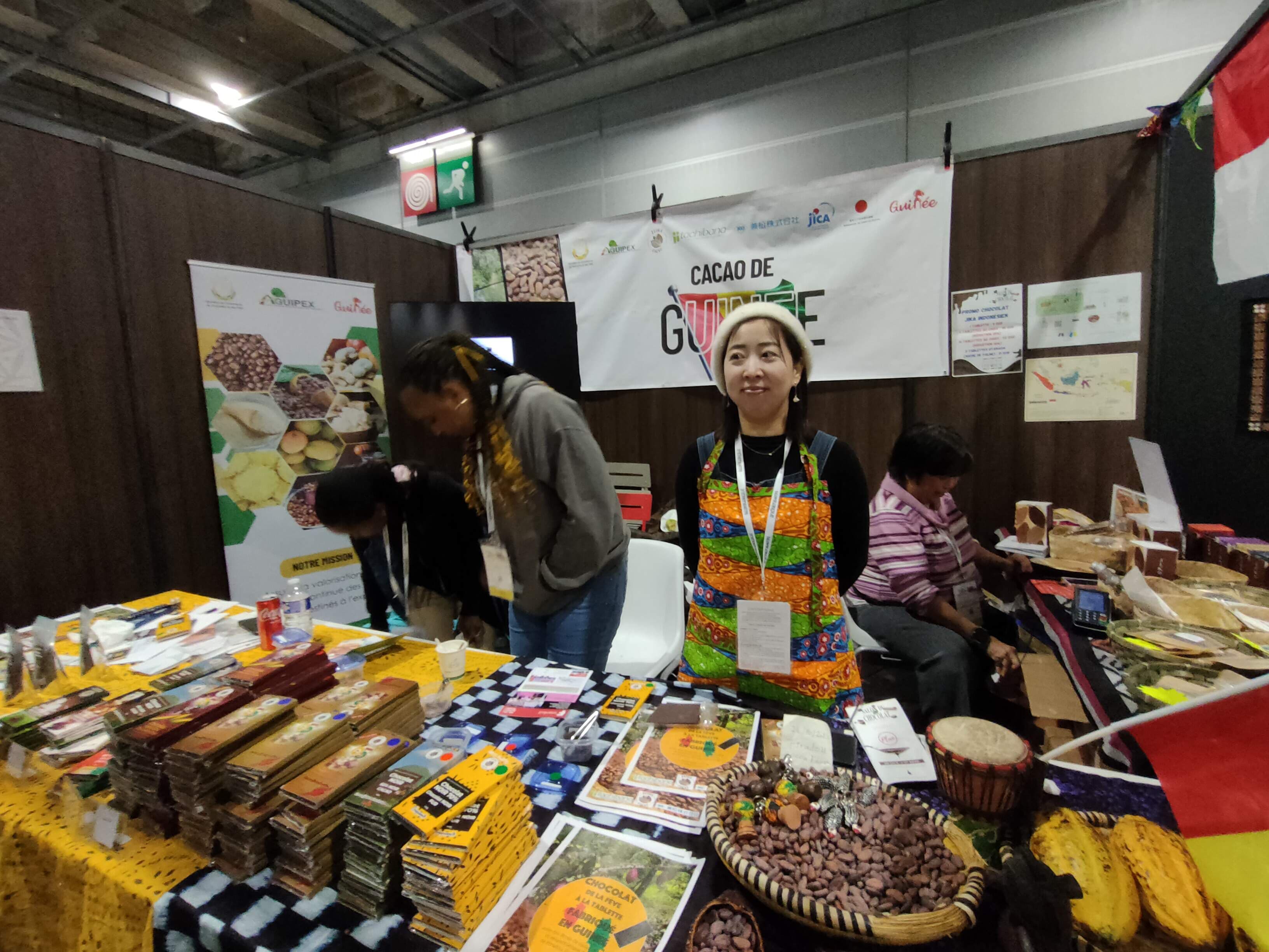 サロンドショコラ ギニア.jpg