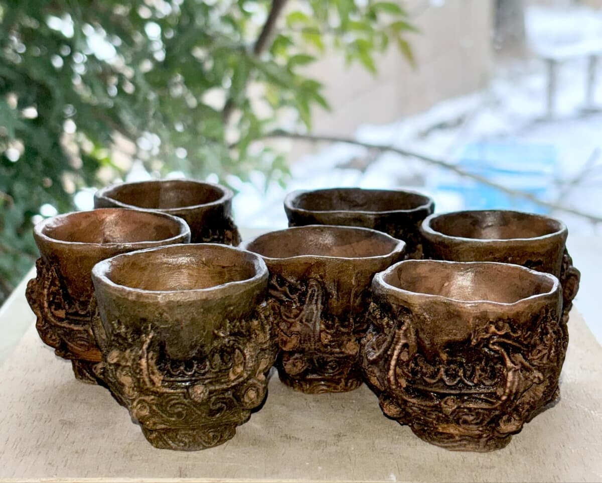 新潟市の老舗ろうそく店にて