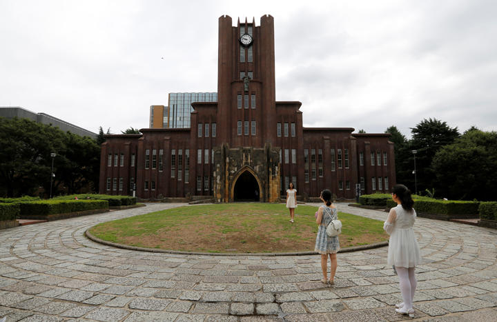 上野千鶴子氏の「報われない社会」スピーチで東大は変われる ...