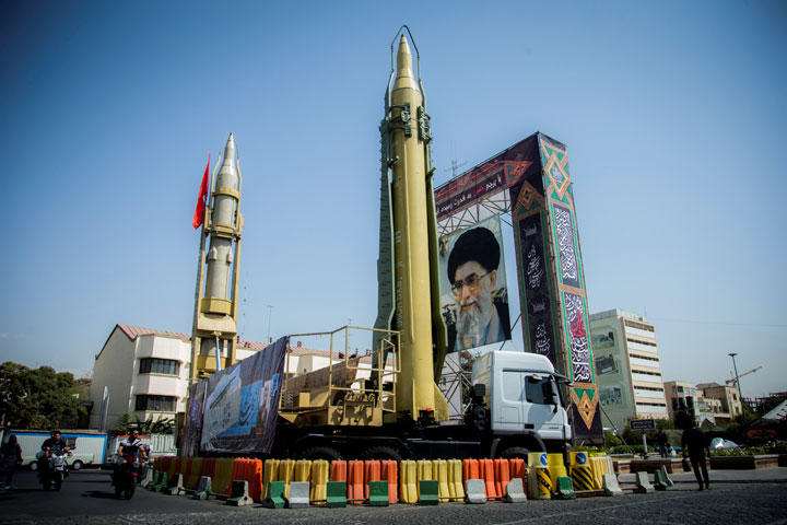 イランとの応酬はまるでギャンブル、トランプ外交の極限の危うさ イランとの応酬はまるでギャンブル、トランプ外交の極限の危うさ