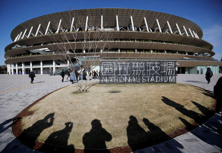 「HELLO, OUR STADIUM」新国立競技場の妙な英語──これで東京五輪を迎えるの? 「HELLO, OUR STADIUM」新国立競技場の妙な英語──これで東京五輪を迎えるの?