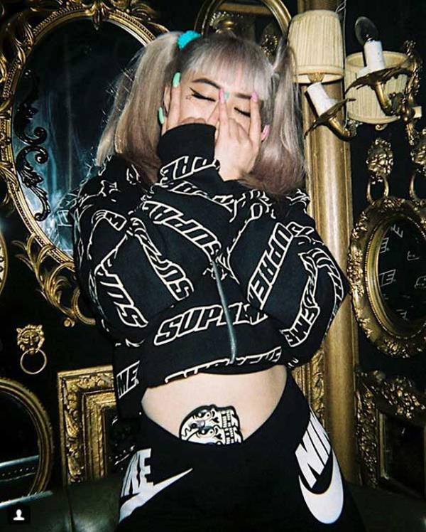 17歳でイスラエルから移住、ファッション的な美しさと対極の美を求めて 17歳でイスラエルから移住、ファッション的な美しさと対極の美を求めて