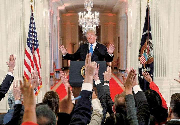 中間選挙で見えた、強気を装うトランプの脆弱な足元 中間選挙で見えた、強気を装うトランプの脆弱な足元