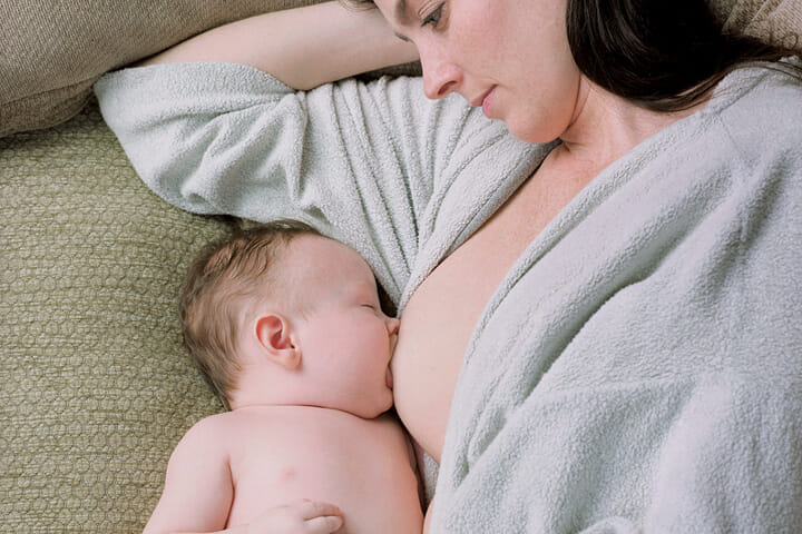 胸は垂れるときは垂れる 母乳神話にまつわる5つの誤解を検証すると ワールド 最新記事 ニューズウィーク日本版 オフィシャルサイト