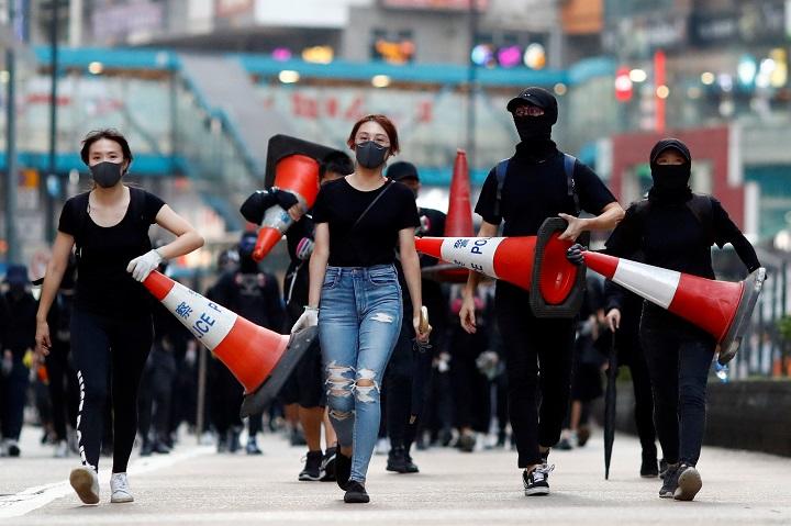 香港デモ隊と警察がもう暴力を止められない理由 ワールド 最新記事 ニューズウィーク日本版 オフィシャルサイト