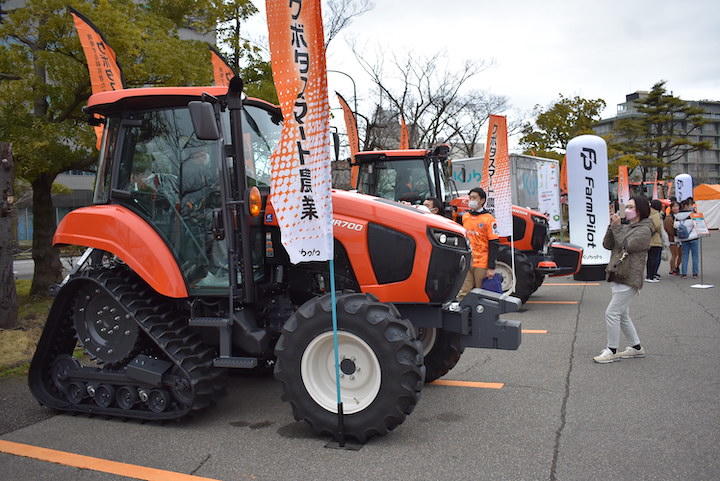 miake-kubota220411.JPG