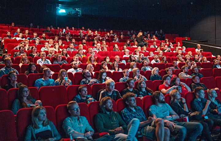 ネット時代に生き残りかける映画館 料金細分化の韓国と格安定額制のアメリカ ニューズウィーク日本版 オフィシャルサイト