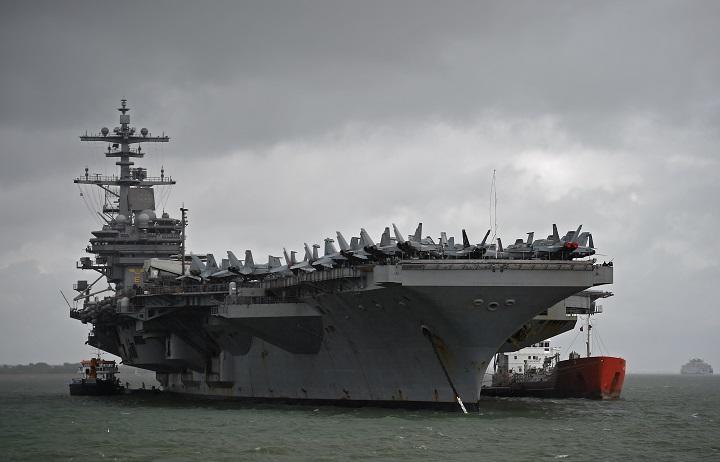 米空母で自殺が流行 1週間で3人 7月から4人 ニューズウィーク日本版 オフィシャルサイト 米空母で自殺が流行 1週間で3人 7月から4人 ニューズウィーク日本版 オフィシャルサイト