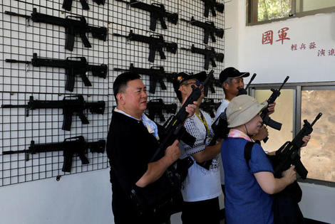 米感染拡大 アジア系住民がヘイト攻撃を恐れて銃器店に殺到 ワールド 最新記事 ニューズウィーク日本版 オフィシャルサイト 米感染拡大 アジア系住民がヘイト攻撃を恐れて銃器店に殺到 ワールド 最新記事 ニューズウィーク日本版 オフィシャルサイト