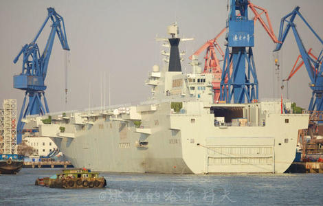 「世界記録並み」の急ピッチで強襲揚陸艦の建造を進める中国