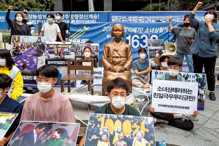 慰安婦問題で韓国が公的議論を受け入れるとき ニューズウィーク日本版 オフィシャルサイト 慰安婦問題で韓国が公的議論を受け入れるとき ニューズウィーク日本版 オフィシャルサイト