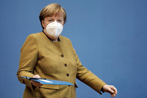 ドイツ「布マスク禁止令」で感染拡大に歯止めはかかるか?