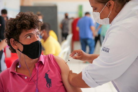 中国ワクチン、有効率わずか50％　南米に動揺と失望が広がる
